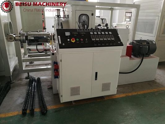PP / PVC / EVA / PE Pipe Production Line Orbital Running Structure High Efficiency